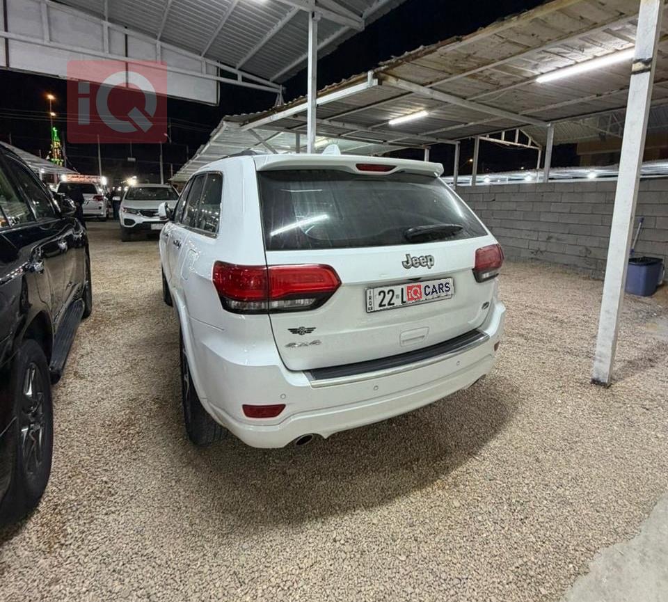 جيب جراند شيروكي